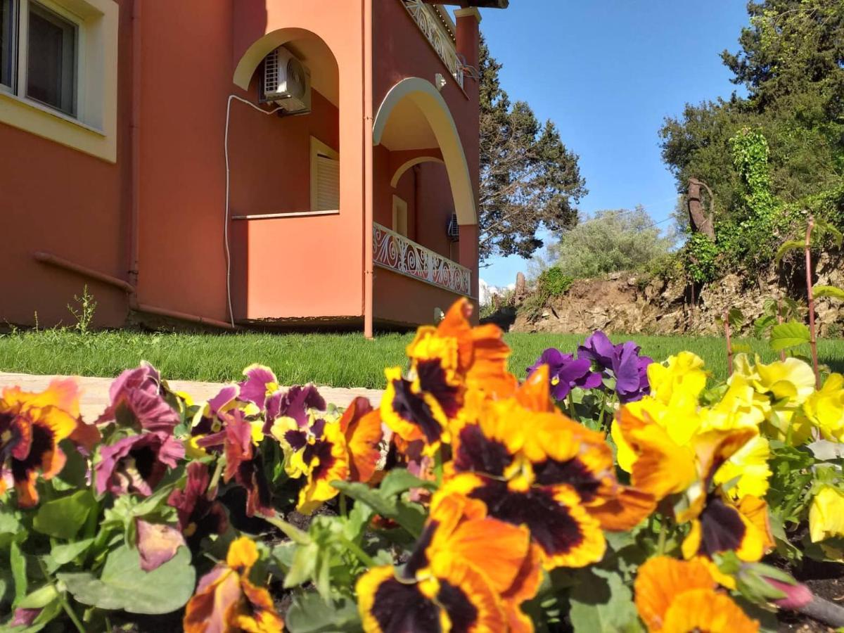 Villa Xristiana'S House By Corfuescapes Kastanéa Esterno foto